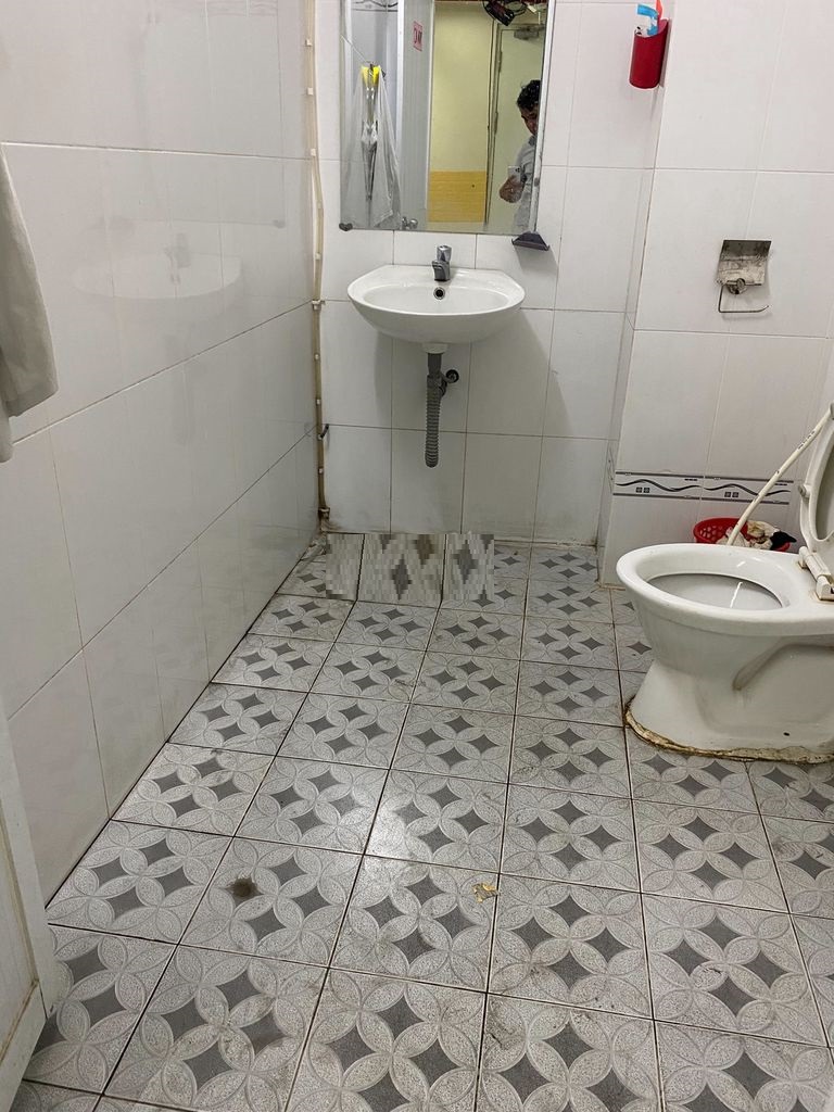 Cho Thuê Mặt Bằng Lê Văn Lương , Cách Lotte 400m  , Quận 7 . 19tr