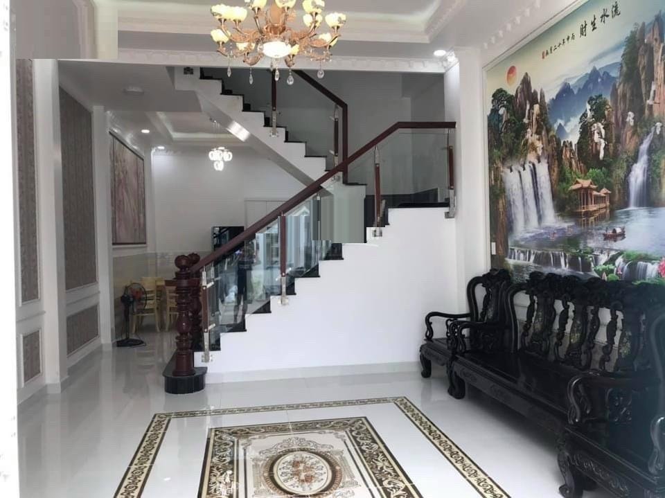 Nhà đường xe hơi đường Võ Thị Nhờ - full nội thất P. Tân Thuận Đông, Quận 7