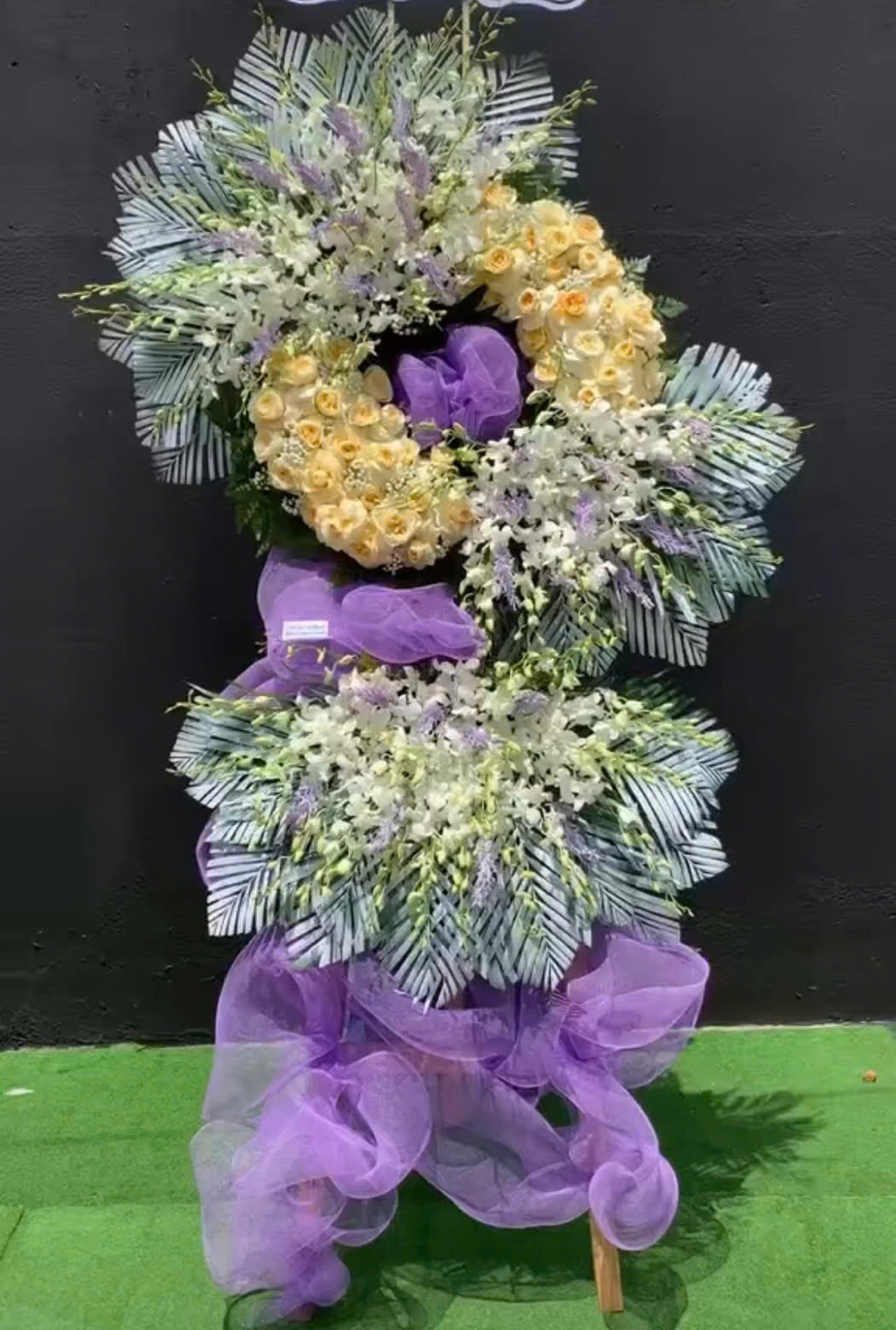 Hoa chia buồn 2