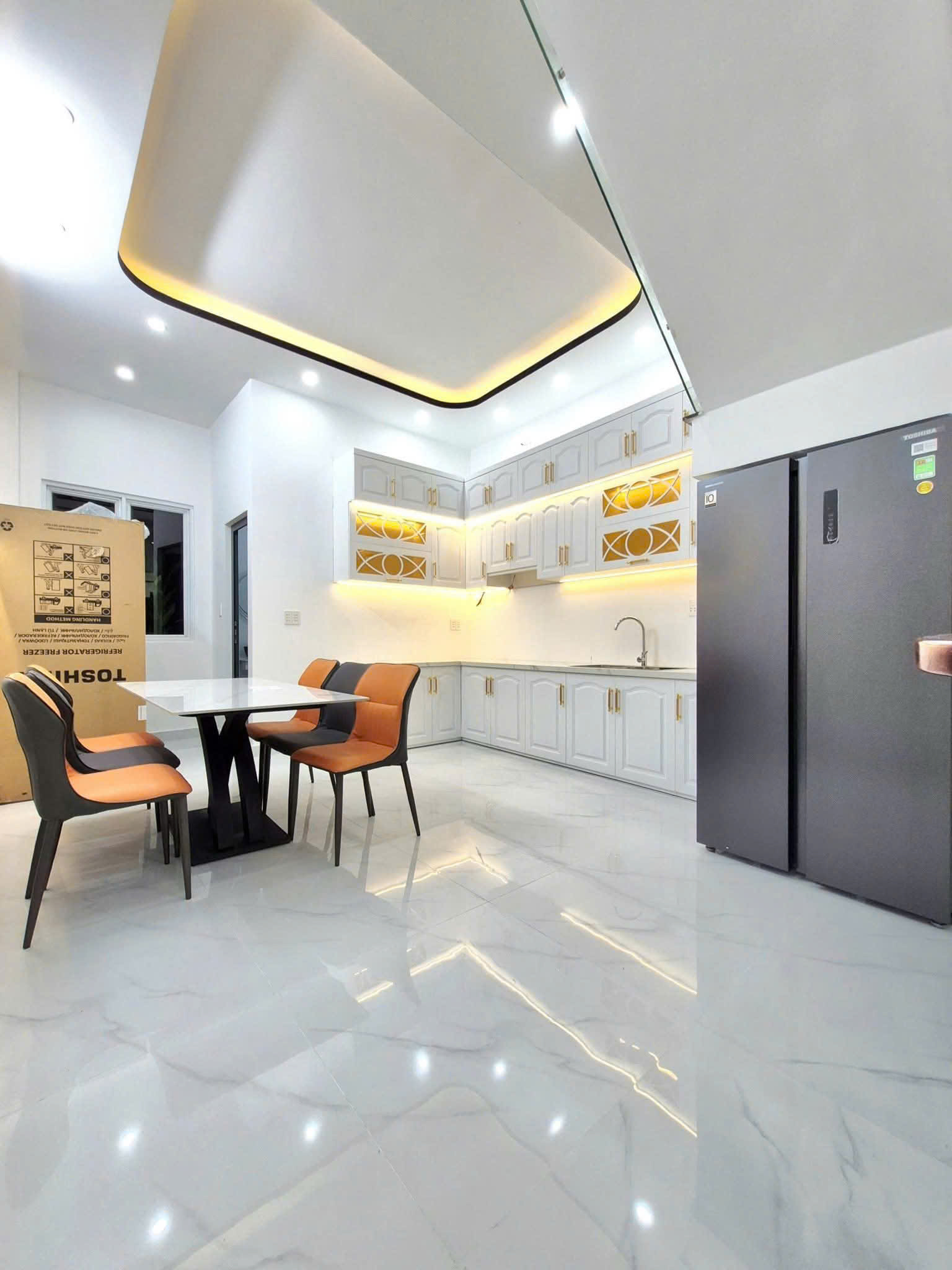 Nhà hẻm 1135 huỳnh tấn phát , q7 gần chợ.