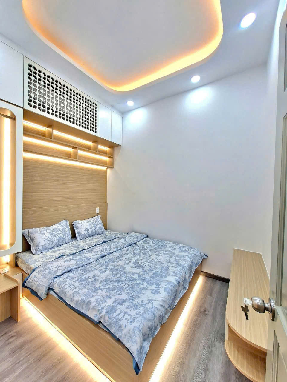 Nhà phố liền kề 1 trệt 2 lầu sân thượng huỳnh tấn phát ,nhà bè.