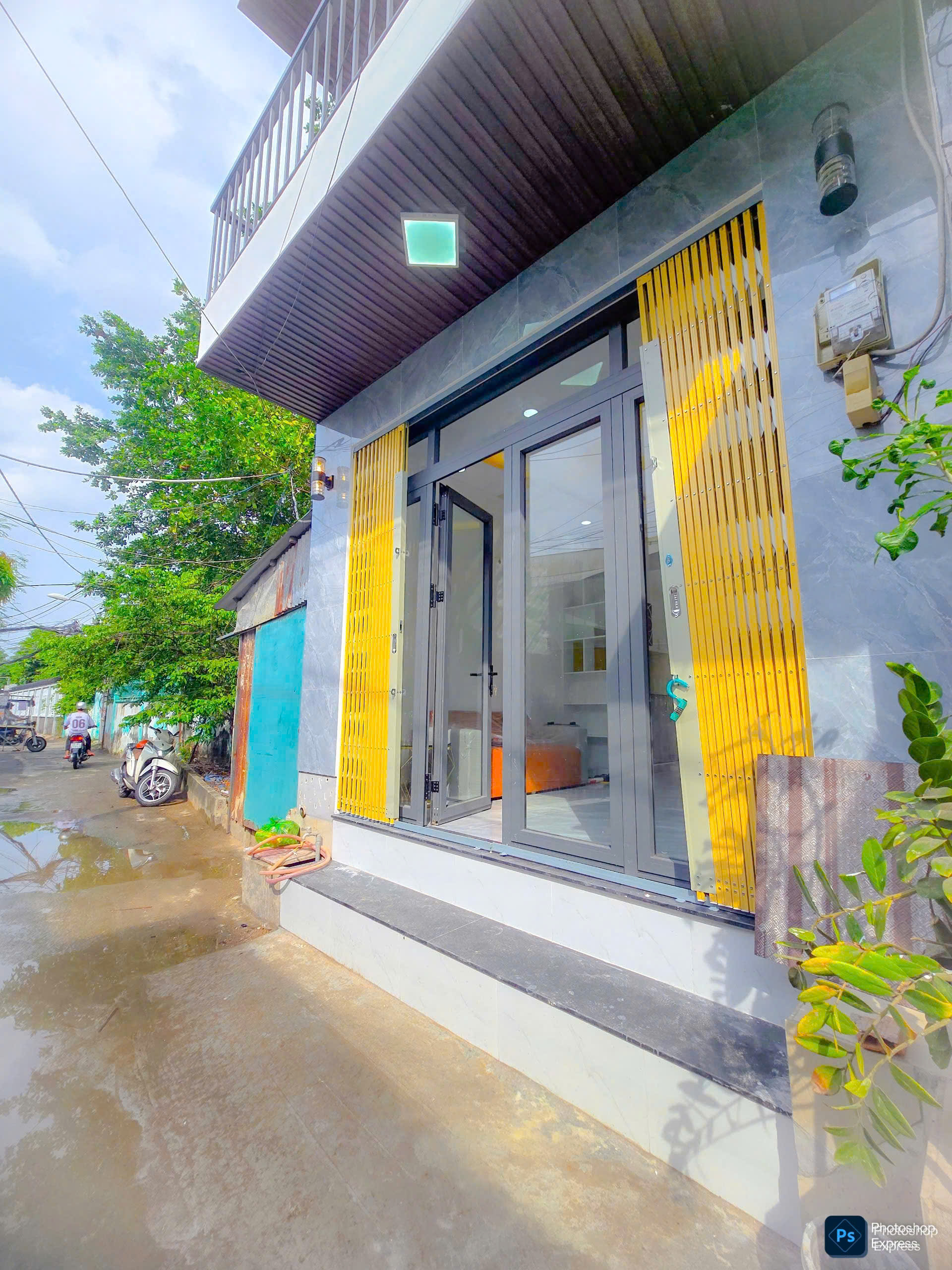 Bán nhà mặt tiền hẻm kinh doanh 3 tầng ở nhà bè.