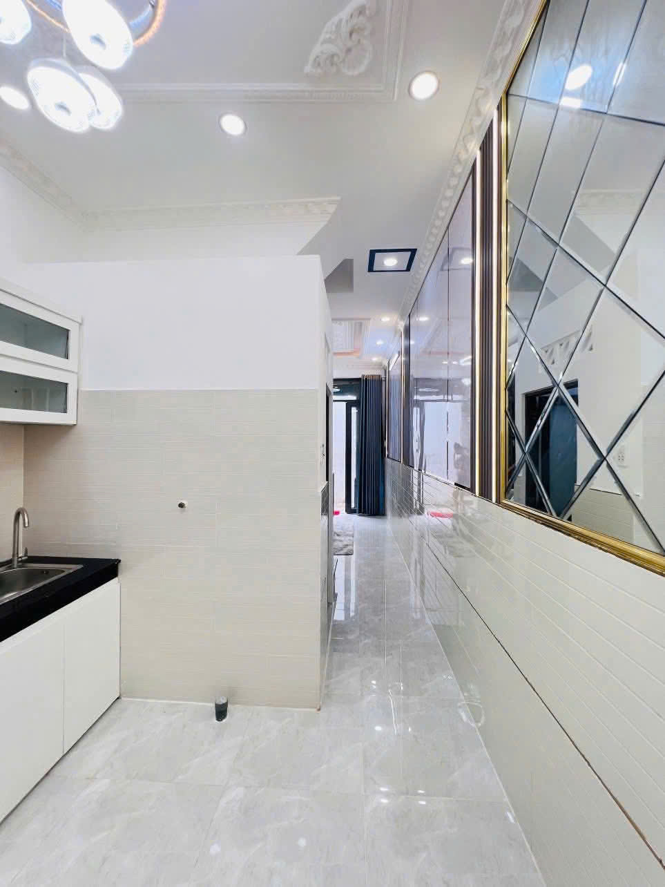 Nhà phố liền đường huỳnh tấn phát , nhà bè, 1 trệt 2 lầu.