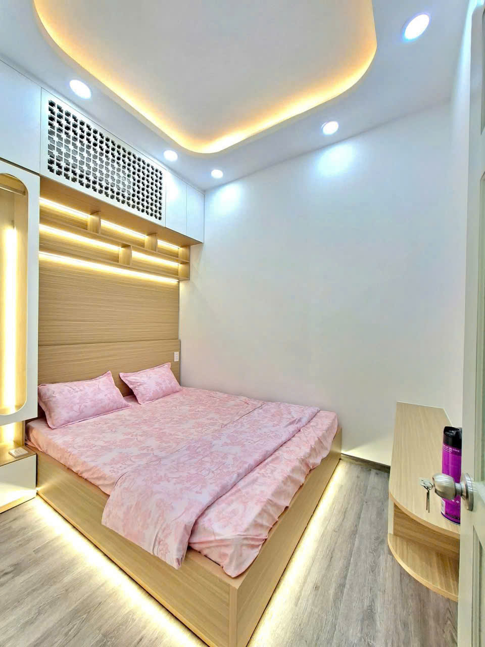 Nhà phố liền kề 1 trệt 2 lầu sân thượng huỳnh tấn phát ,nhà bè.
