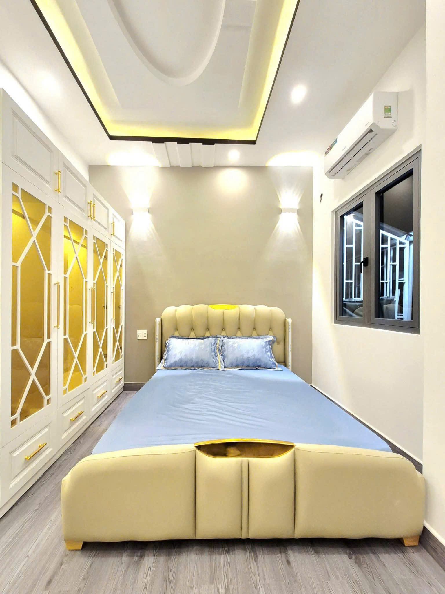 Nhà hẻm 1135 huỳnh tấn phát , q7 gần chợ.