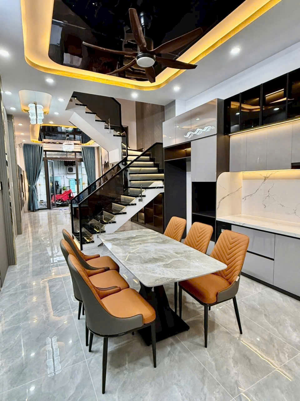 NHÀ XÂY MỚI 100% THIẾT KẾ 3 LẦU ĐƯỜNG HUỲNH TẤN PHÁT ,NHÀ BÈ.