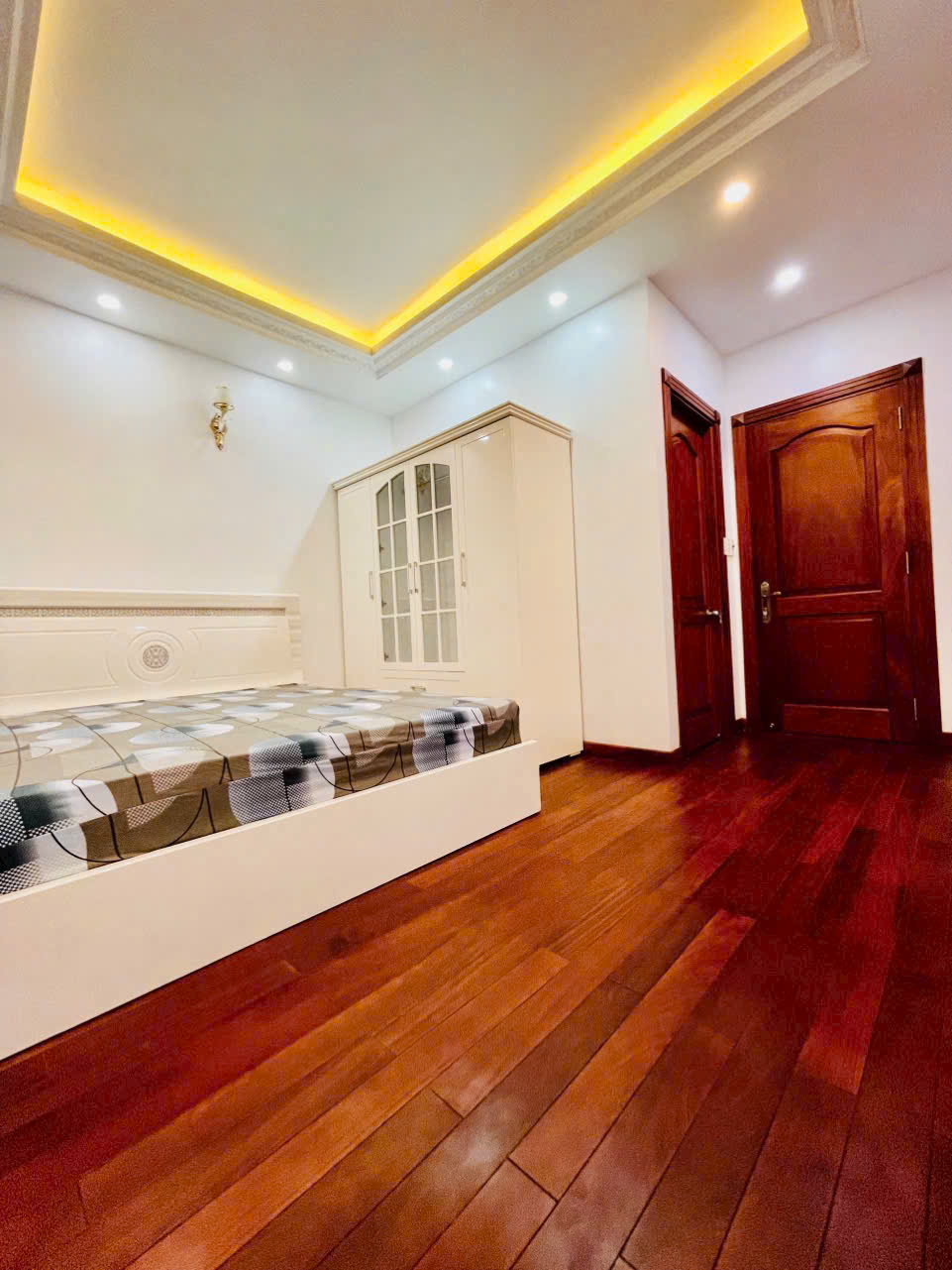 Biệt thự mini vị trí đào tông nguyên phú xuân nhà bè nhà 3 tầng.