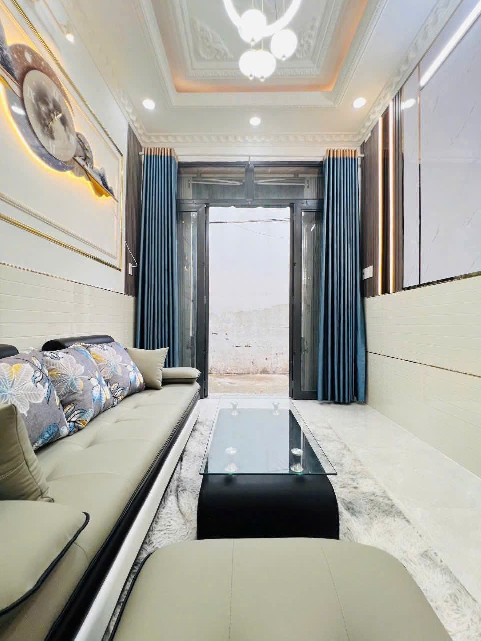 Nhà phố liền đường huỳnh tấn phát , nhà bè, 1 trệt 2 lầu.