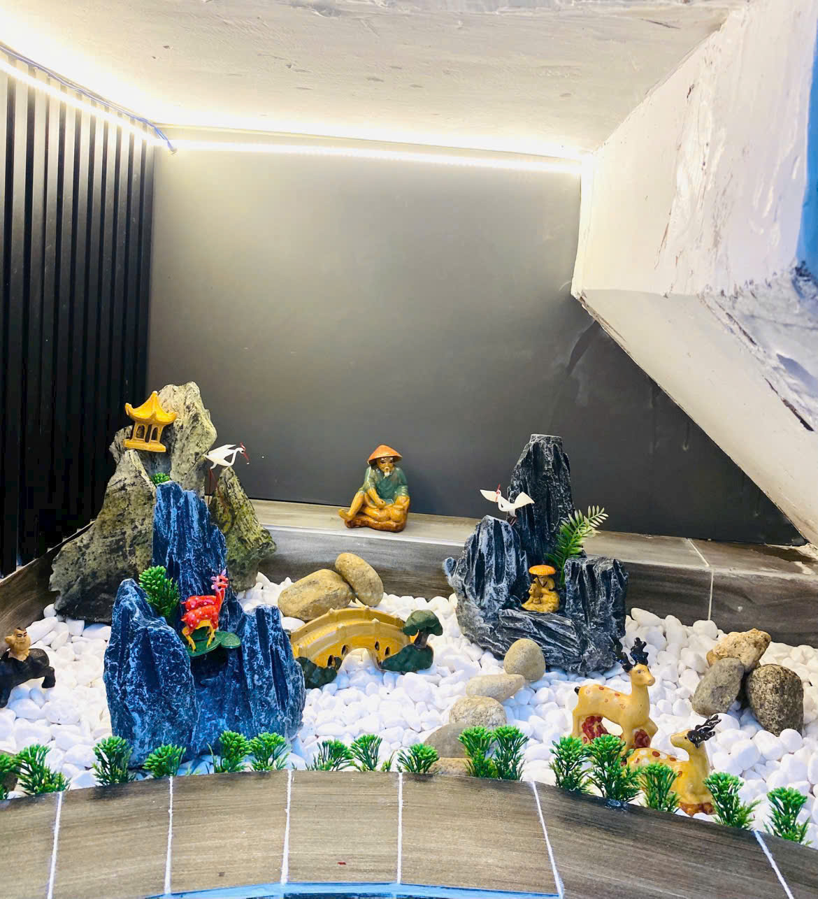 Nhà mặt tiền hẻm thông 8m, lê văn nhà bè 3 tầng vào ở liền.