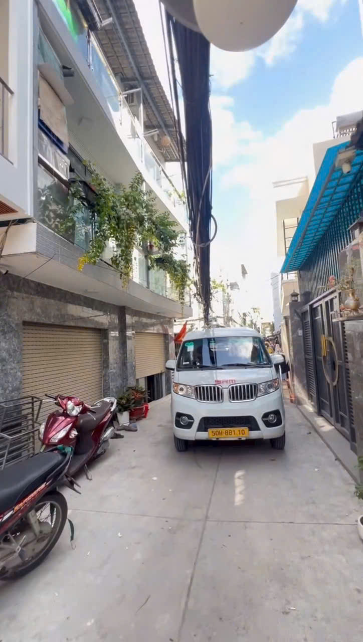 Nhà phố 1 trệt 1 lầu đường bùi văn ba ,p.tân thuận q7.khu vực trung tâm.