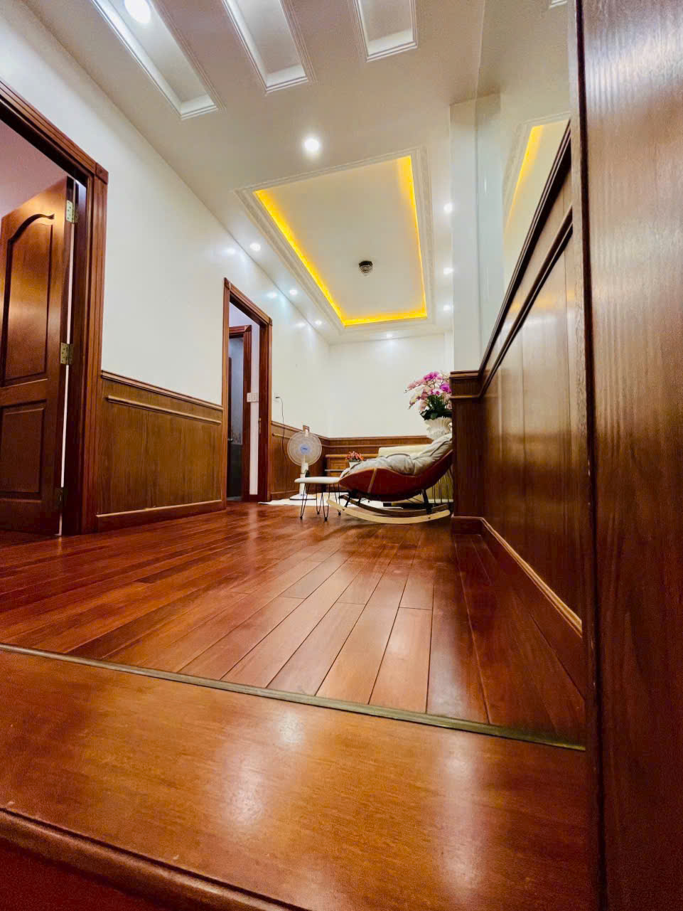 Biệt thự mini vị trí đào tông nguyên phú xuân nhà bè nhà 3 tầng.