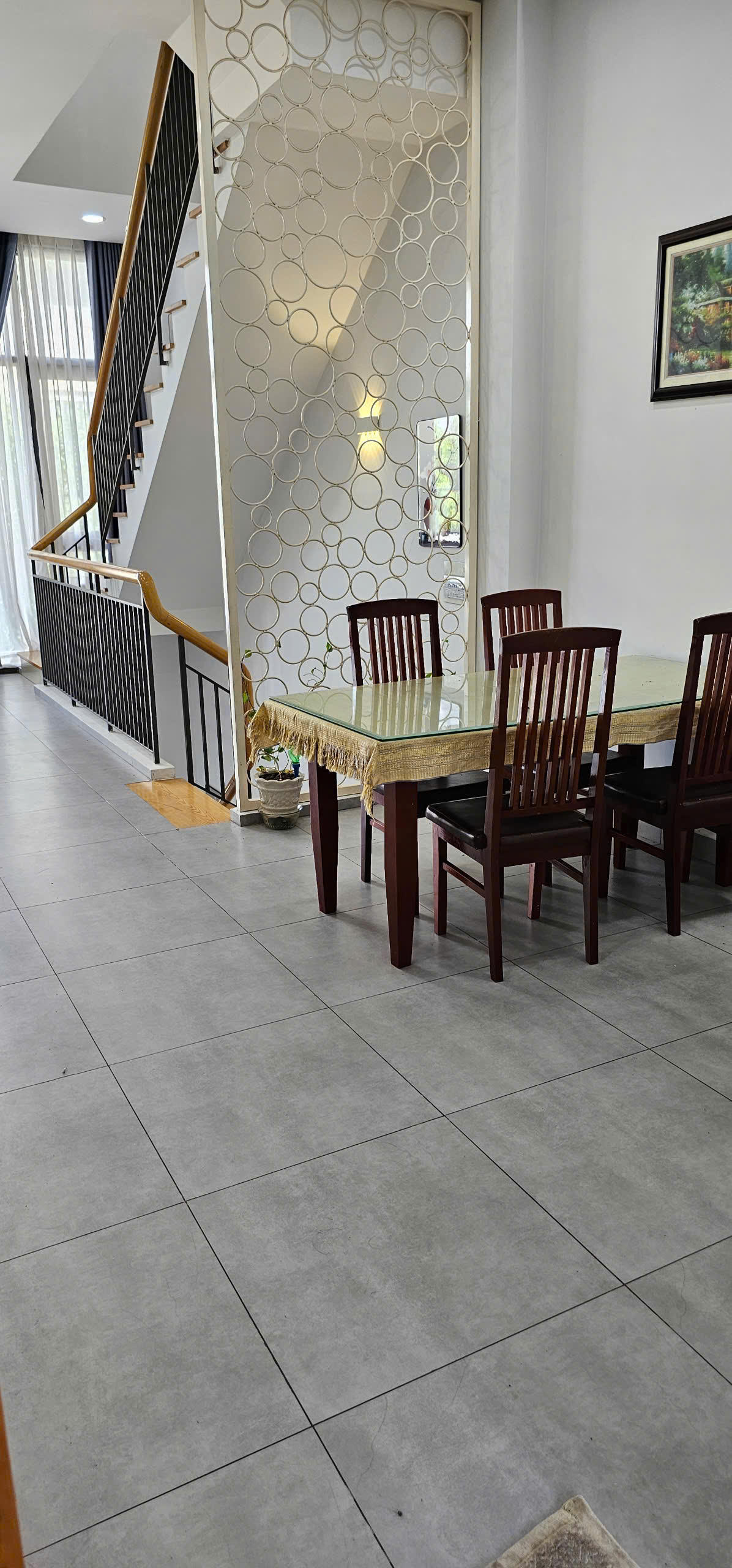 NHà phố thiết kế riêng kiên cố lê văn lương gần trường đại học.Nhà 3 Tầng.
