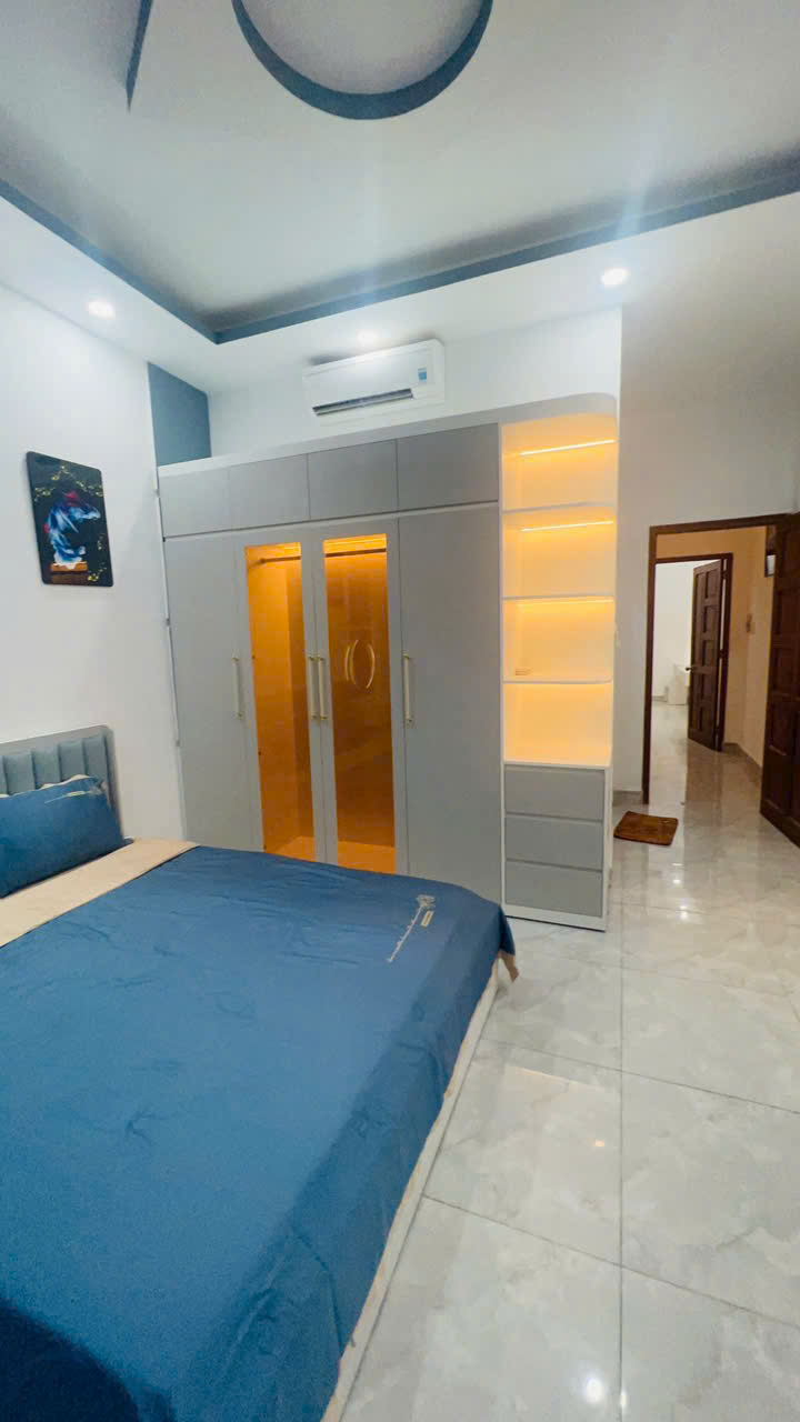 Nhà phố 2 xe hơi chạy qua hẻm thông khu dân trí cao tại huỳnh tấn phát thị trấn nhà bè.