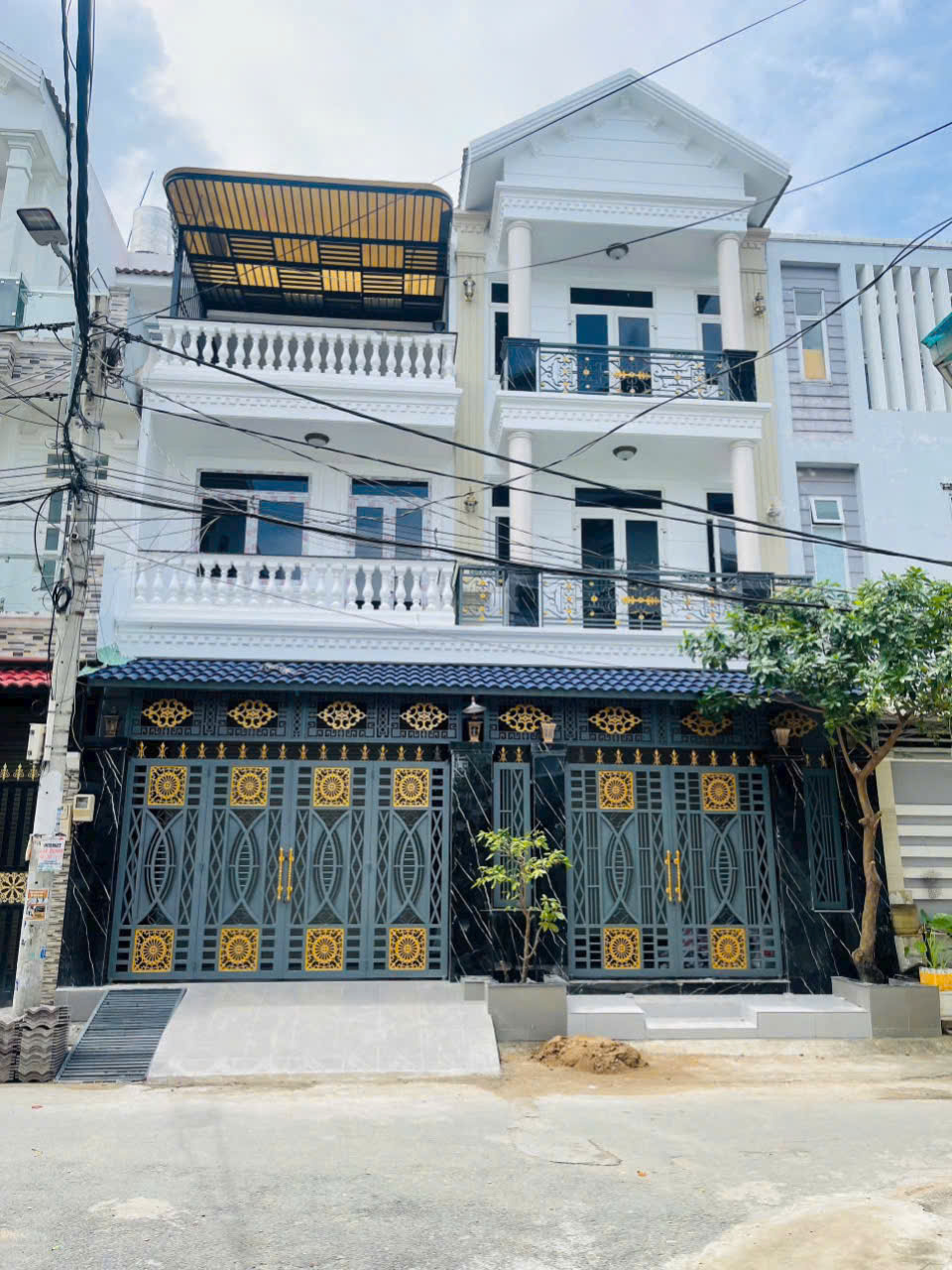 Biệt thự mini vị trí đào tông nguyên phú xuân nhà bè nhà 3 tầng.