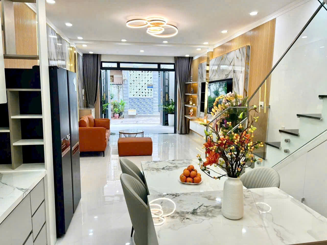 NHÀ 4 PHÒNG NGỦ MẶT TIỀN HẺM XE HƠI THIẾT KẾ 1 TRỆT 1 LẦU.