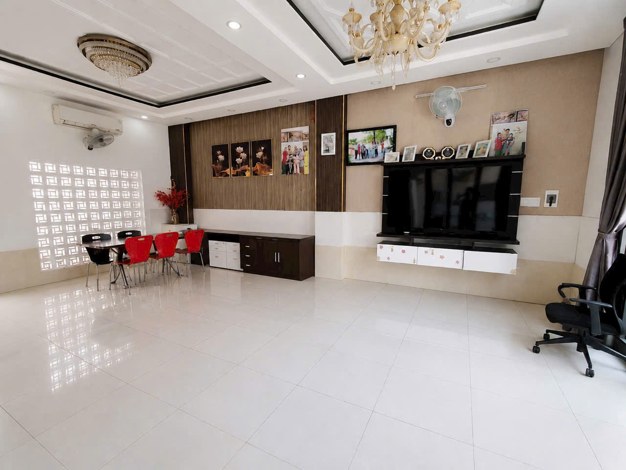 Biệt thự đường nguyễn bình 8 x 12M. 3 tầng .