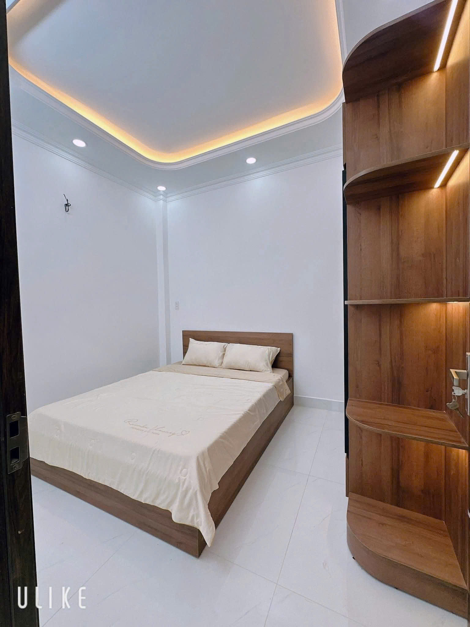 Nhà có phòng ngủ tầng trệt không gian nhà trước và sau huỳnh tấn phát -nhà bè.
