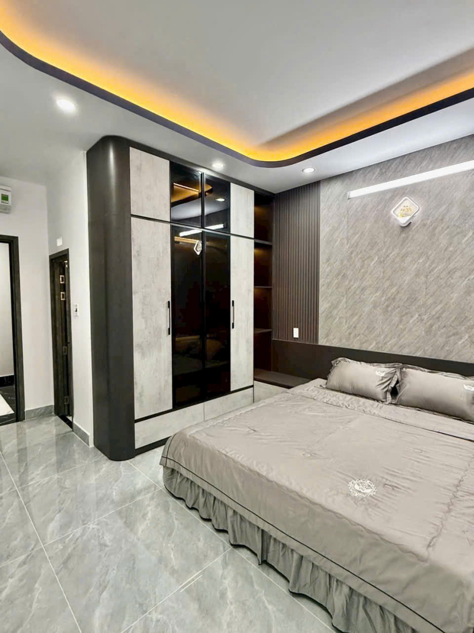 NHÀ XÂY MỚI 100% THIẾT KẾ 3 LẦU ĐƯỜNG HUỲNH TẤN PHÁT ,NHÀ BÈ.