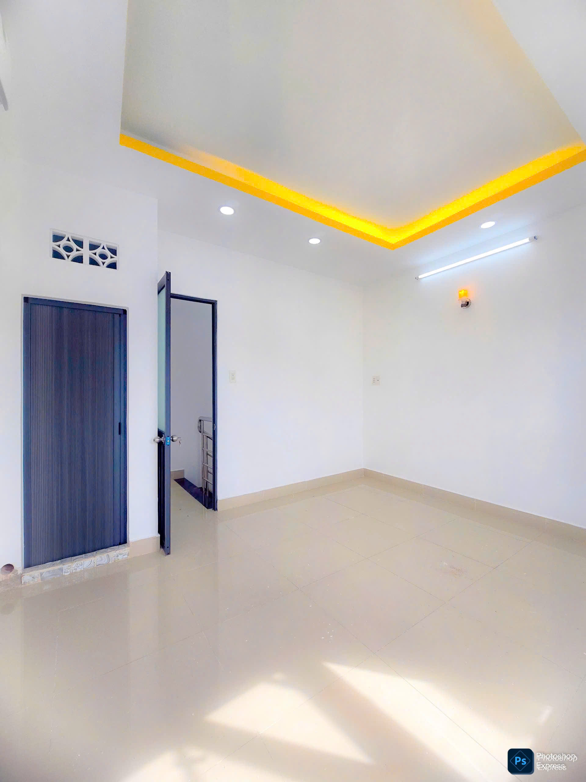 Bán nhà mặt tiền hẻm kinh doanh 3 tầng ở nhà bè.