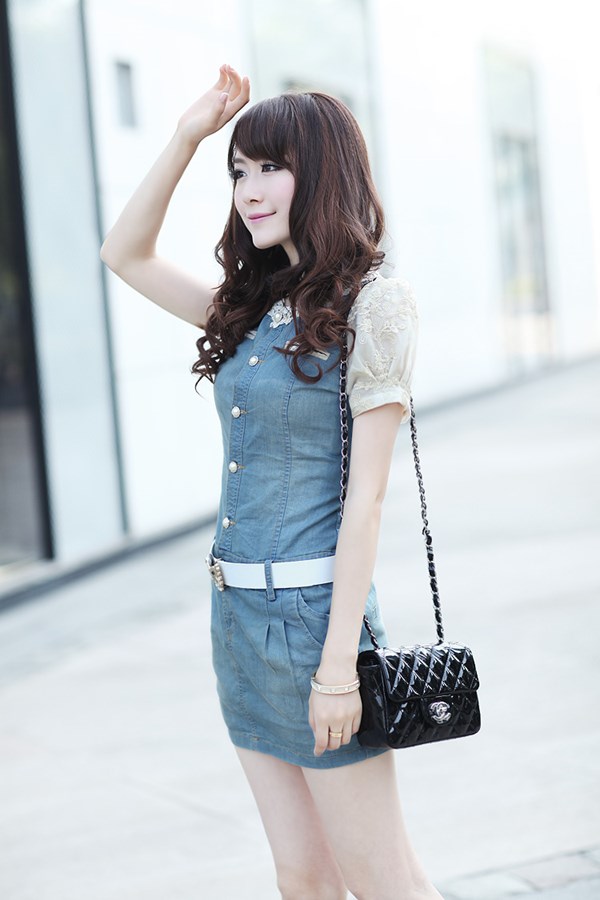 Đầm Denim Phối Ren Vai